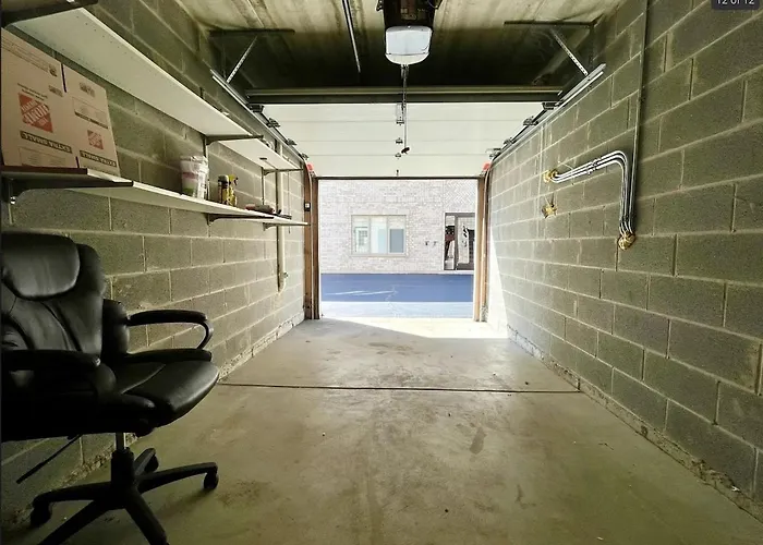 Modern 1-bedroom With Private Parking Apartamento